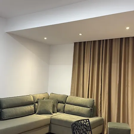 فندق Dine هيماري